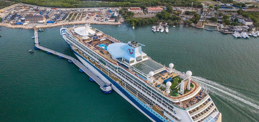 Port Royal welcomes first cruise ship in over 40 years