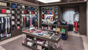 Tracking the evolution of onboard retail on cruise ships