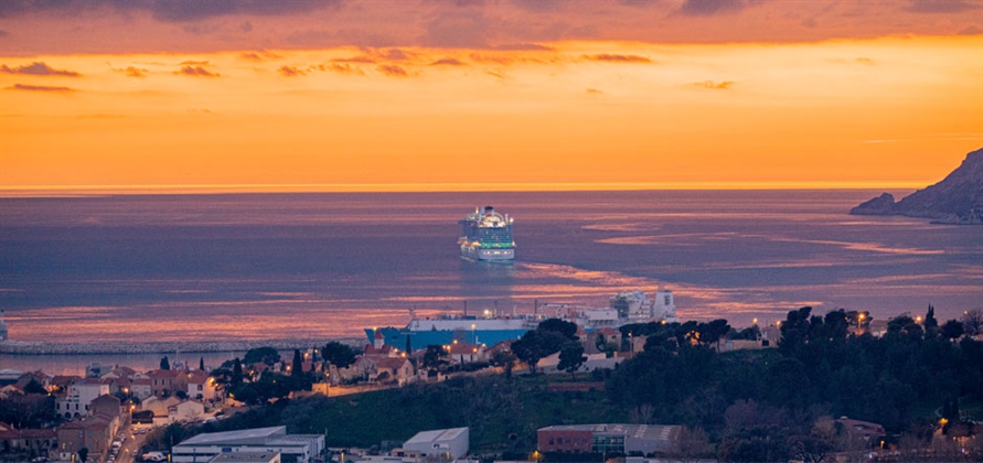 Port of Marseille Fos and Costa Group sign research agreement