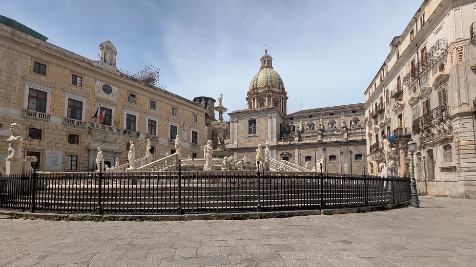 Another famous landmark in Palermo is Fontana Pretoria fountain in Piazza Pretoria (Credit: Rebecca Gibson) 