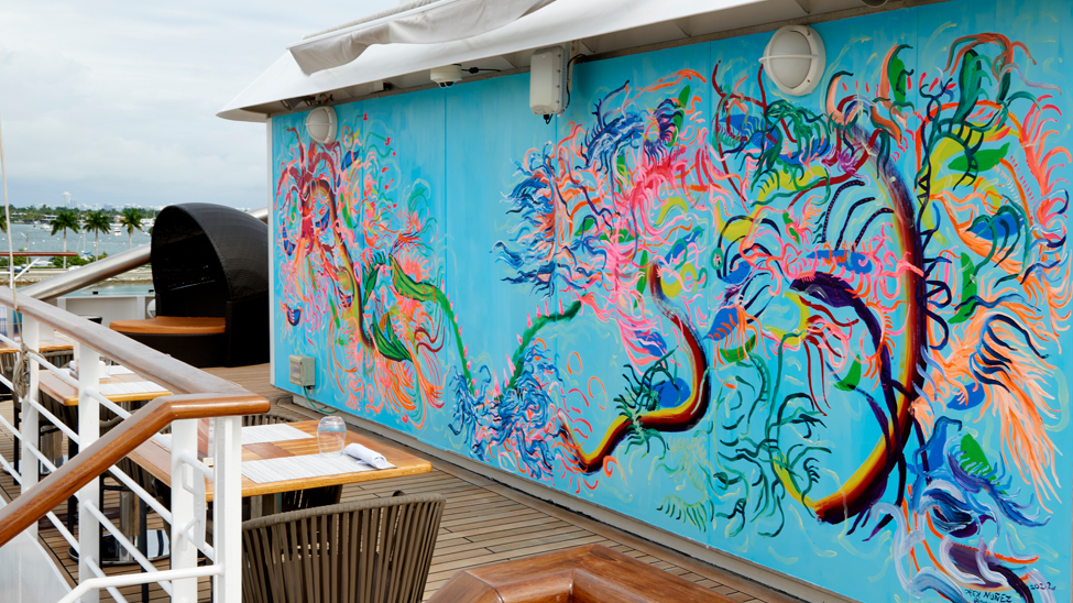 “We always start with the design intent,” says Payne. “We focus on the guest experience, the energy of the venue and how it transitions from day to night.” (Photo: Windstar Cruises)