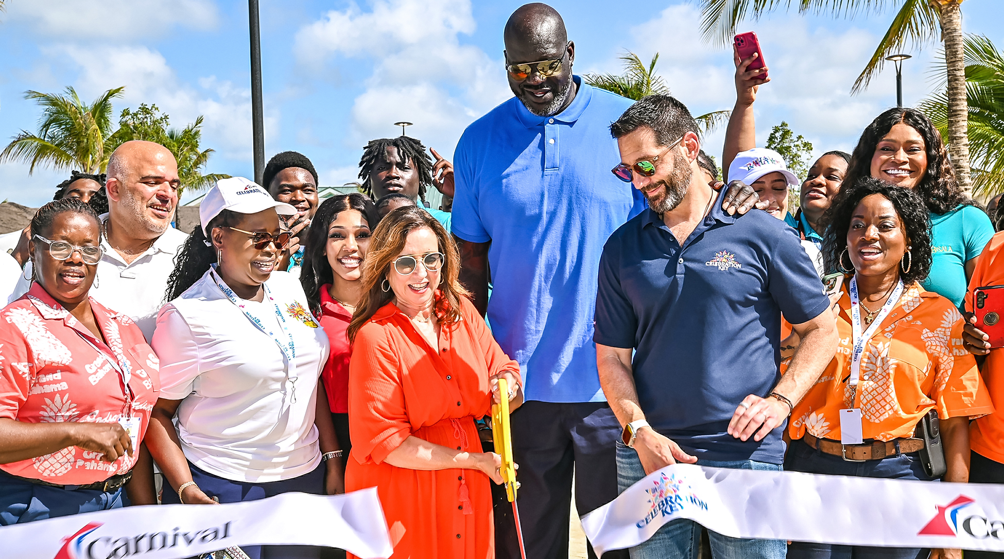 Carnival Corporation’s president and CEO Josh Weinstein (right) discusses exclusive destinations and much more in our keynote (Photo: Carnival Cruise Line)