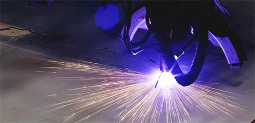 Steel cut for Norwegian Escape