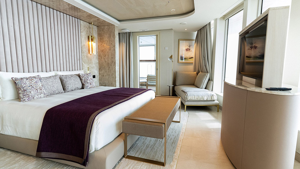 Aquarius Interiors Aroya Cruises’ Manara